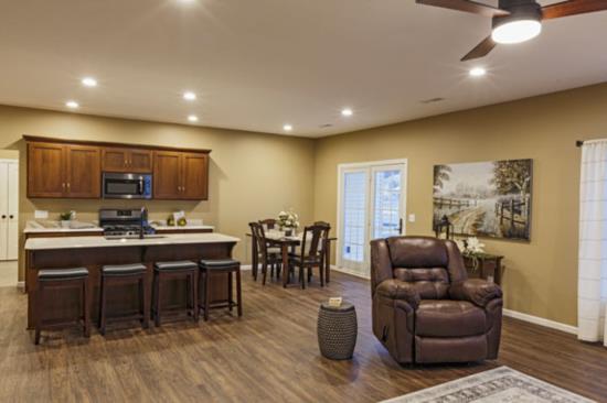 New-Interior-1-20-Ph4