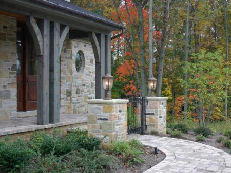 front-gate-3716-Forest-Ridge